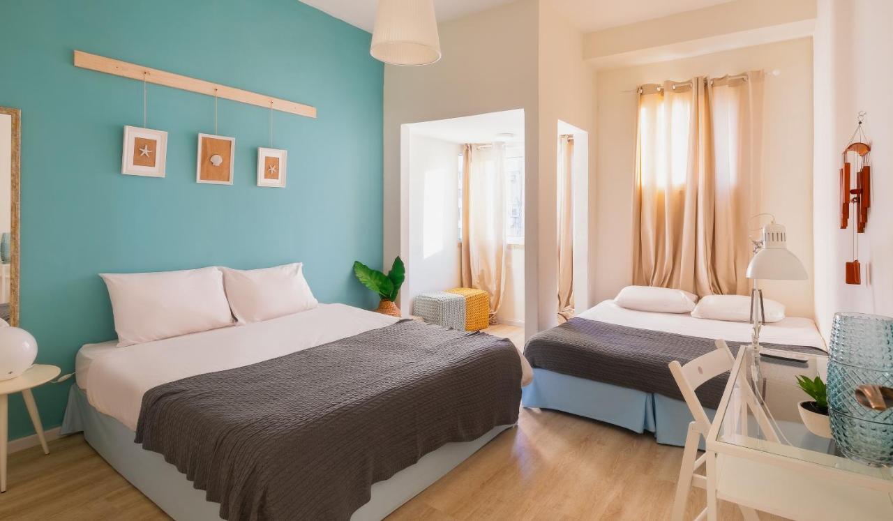 4 Bedroom Apartment On The Beach Tel Aviv Exterior photo