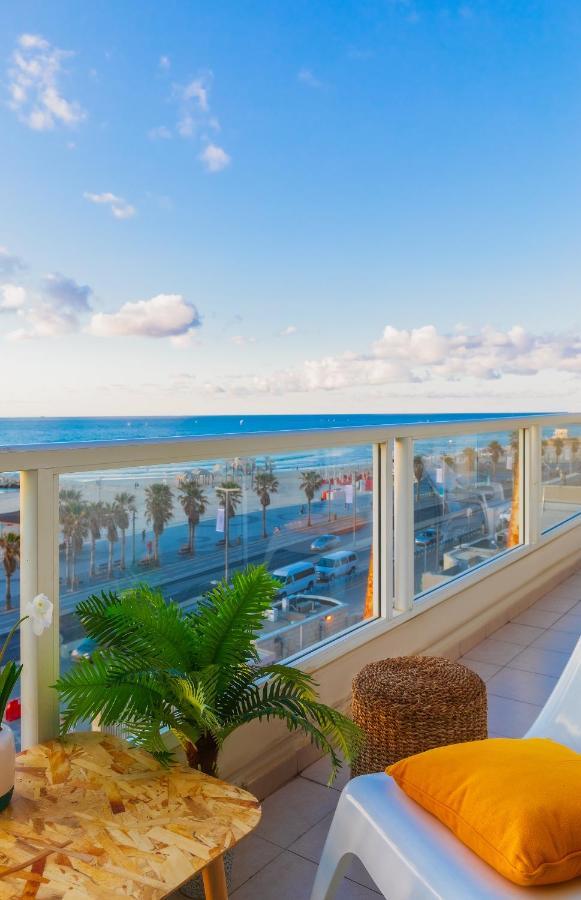 4 Bedroom Apartment On The Beach Tel Aviv Exterior photo