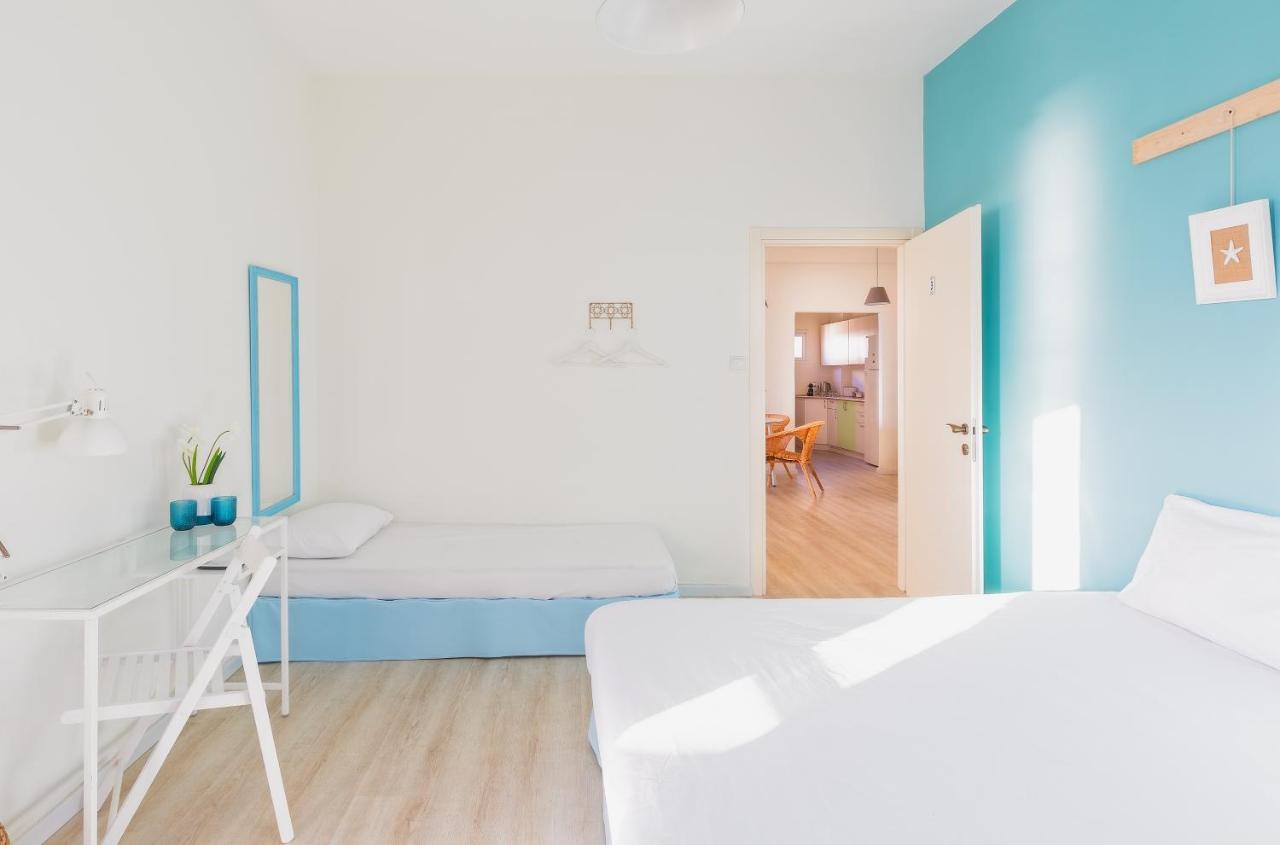4 Bedroom Apartment On The Beach Tel Aviv Exterior photo